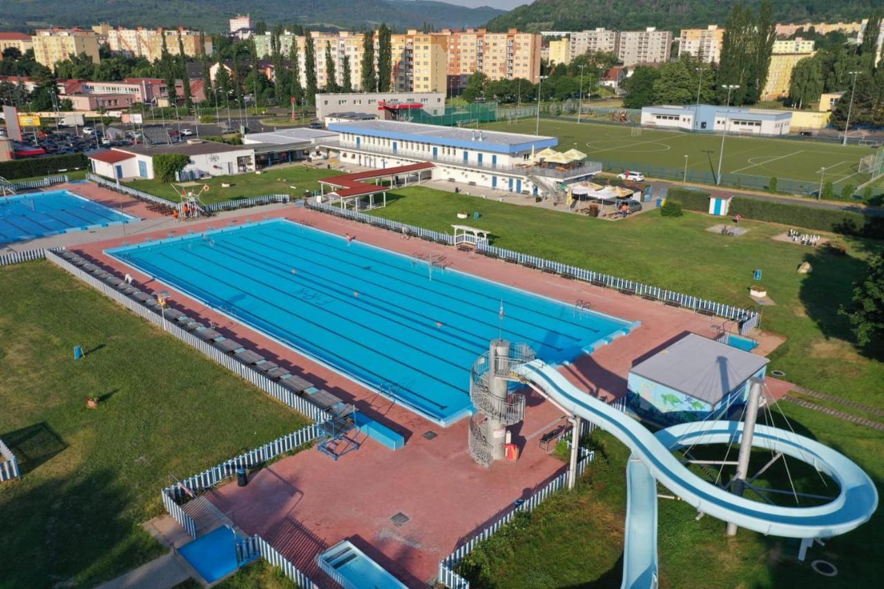 Ubytovna a Cykloubytovna Koupaliště Kadaň Exteriér fotografie
